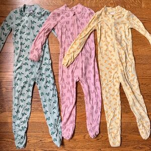 Hanna Andersson Footie Pajamas - 3T